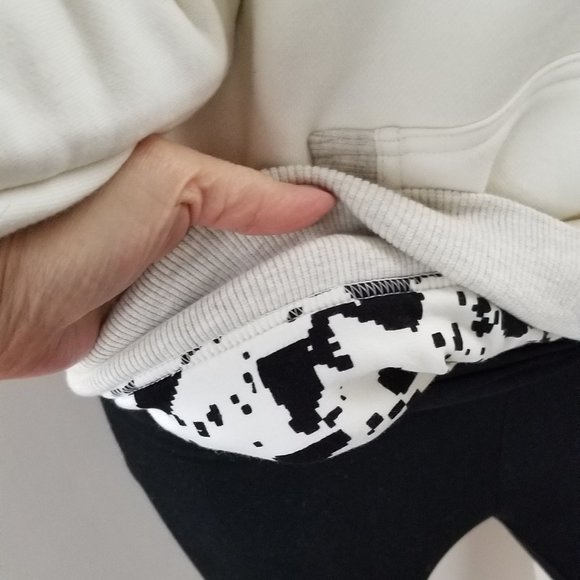 White sequined Hood Sweat Shirt - Picture 5 of 8